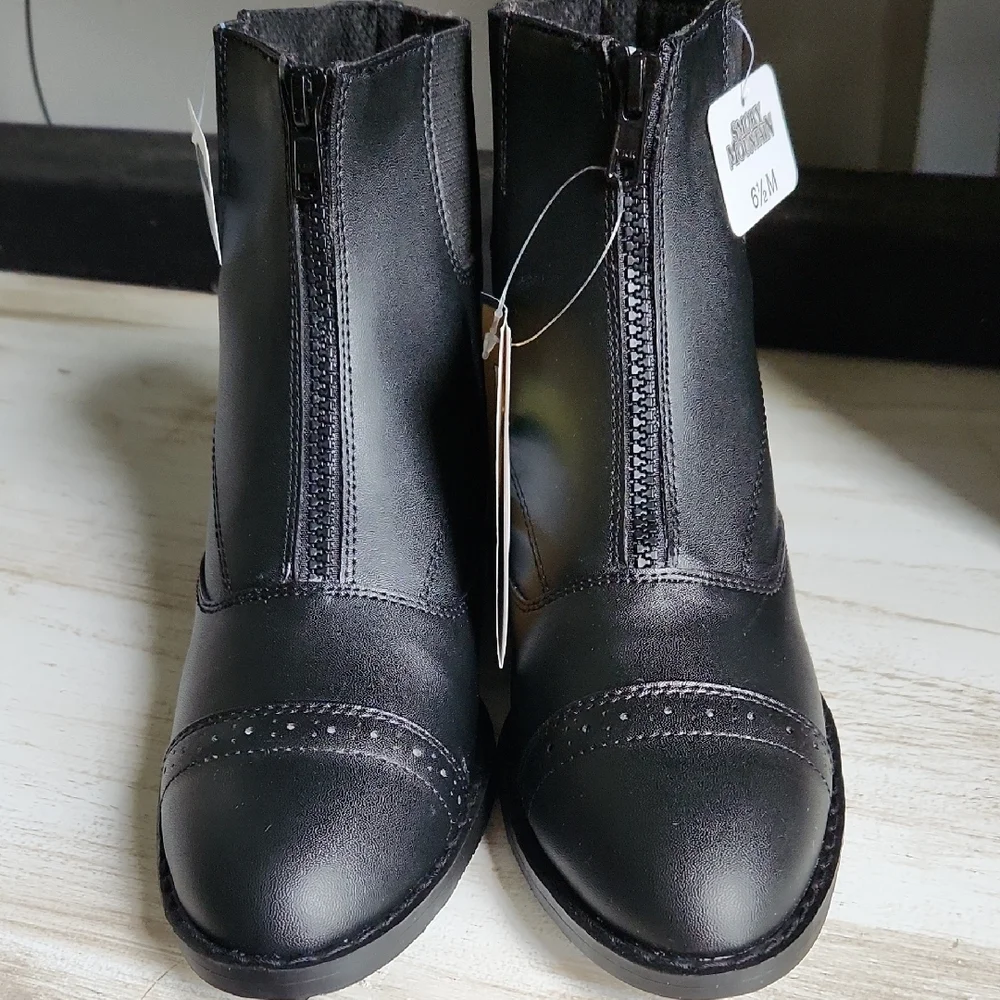 Elegant Black Ankle Boots by Stone Mountain - Picture 4 of 7